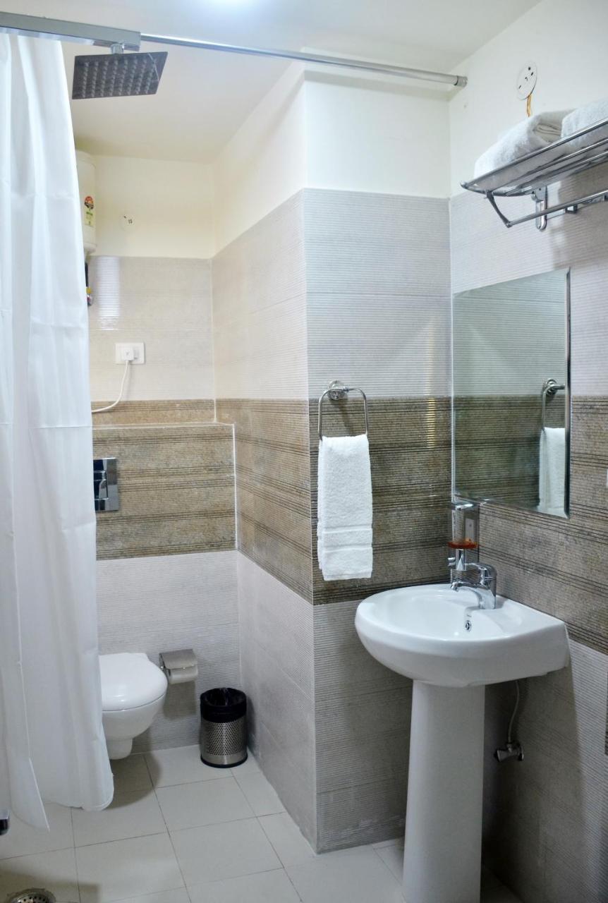 Hotel Istana Inn - A Luxury Stay Divisione di Divisione di Jaipur Esterno foto