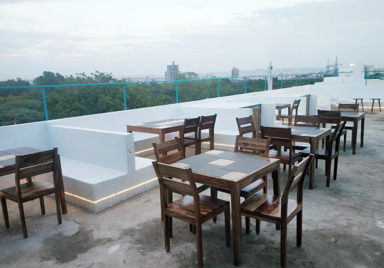 Hotel Istana Inn - A Luxury Stay Divisione di Divisione di Jaipur Esterno foto