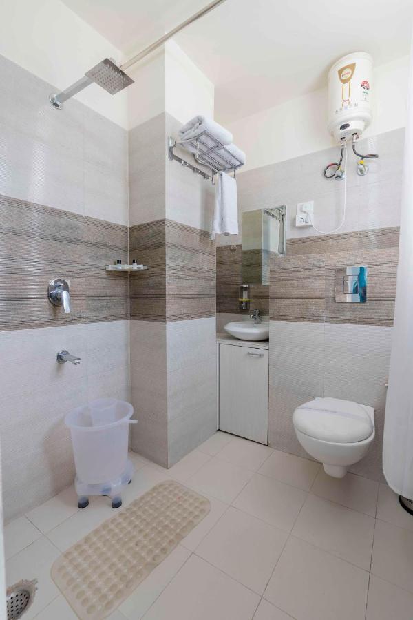 Hotel Istana Inn - A Luxury Stay Divisione di Divisione di Jaipur Esterno foto